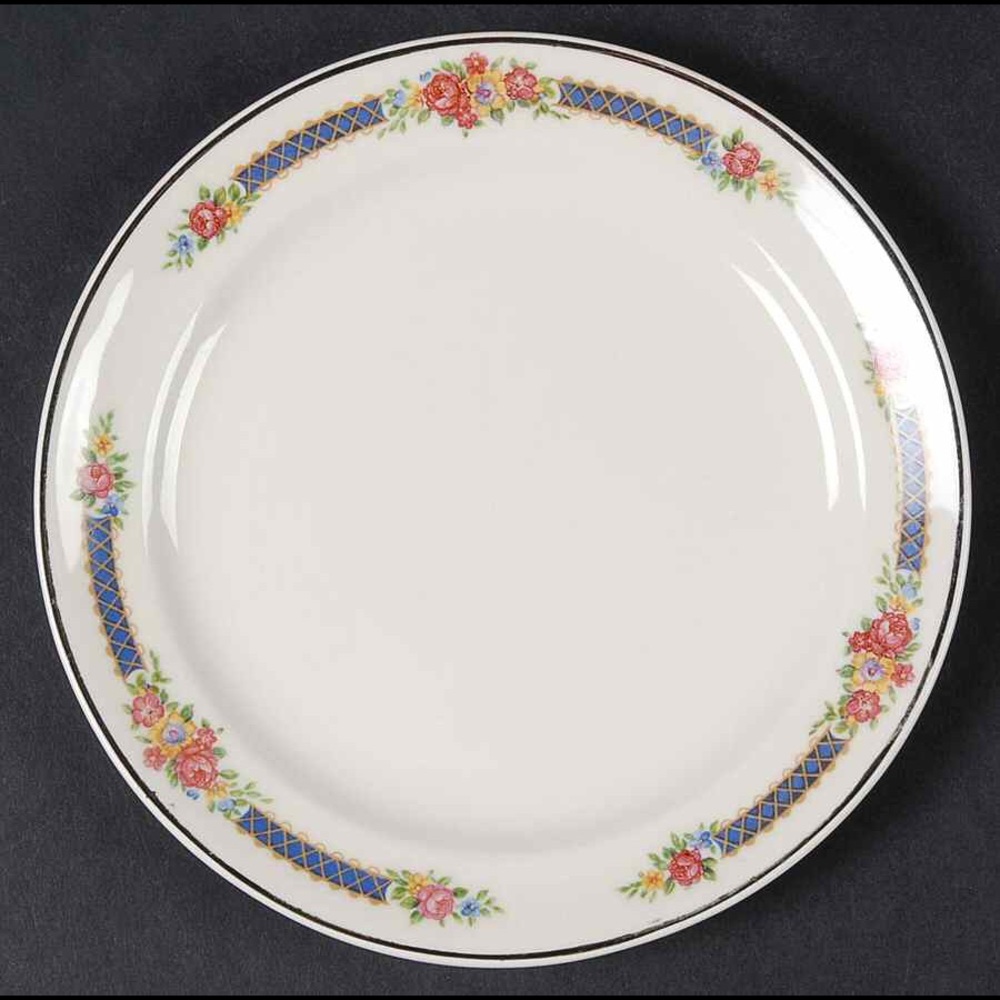 6 HALL M-1 Dinner Plate
Blue Bouquet Platinum Trim